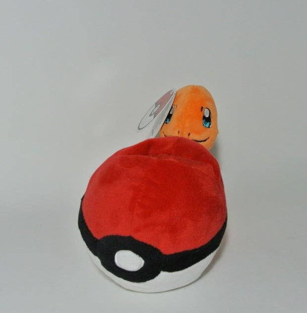 Pokemon Poké Ball Plush Pouch + Random Keychain SET