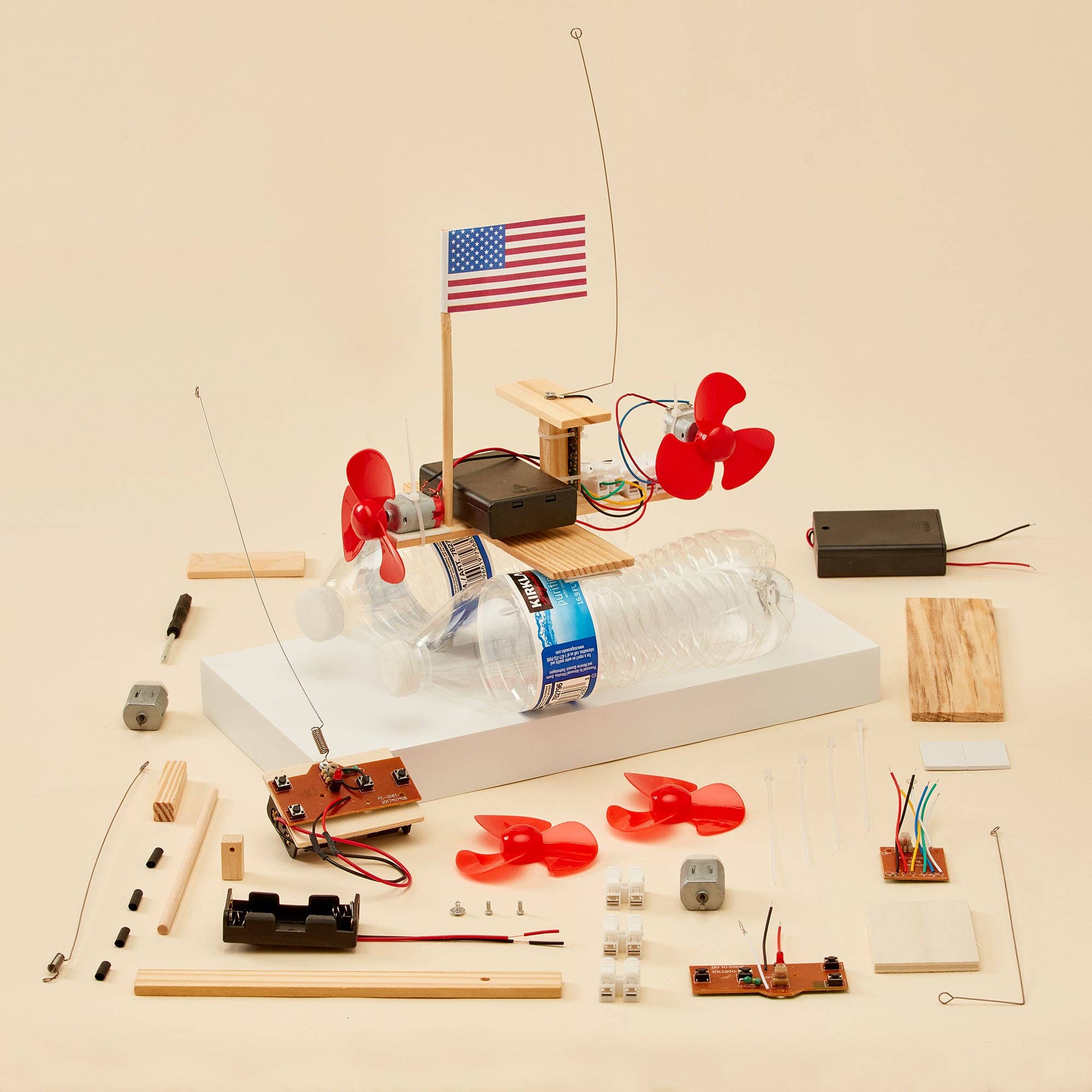 Radio-Controlled Boat DIY Kit, Educational STEM Toy for Kids
