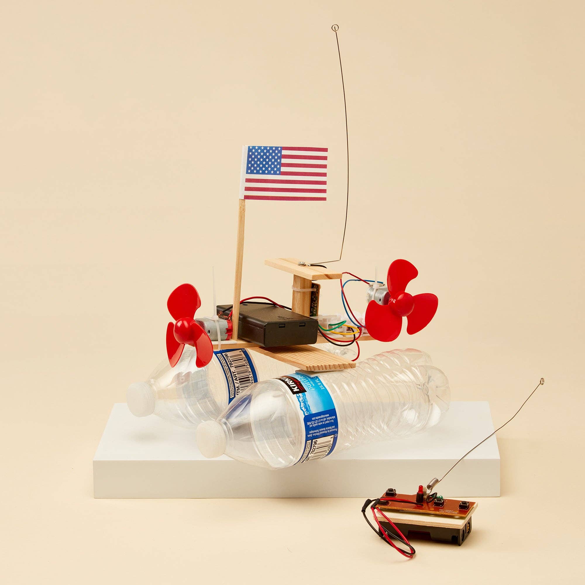 Radio-Controlled Boat DIY Kit, Educational STEM Toy for Kids