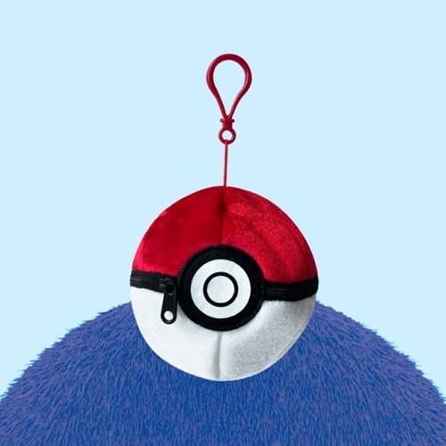 Pokemon Poké Ball Plush Pouch + Random Keychain SET