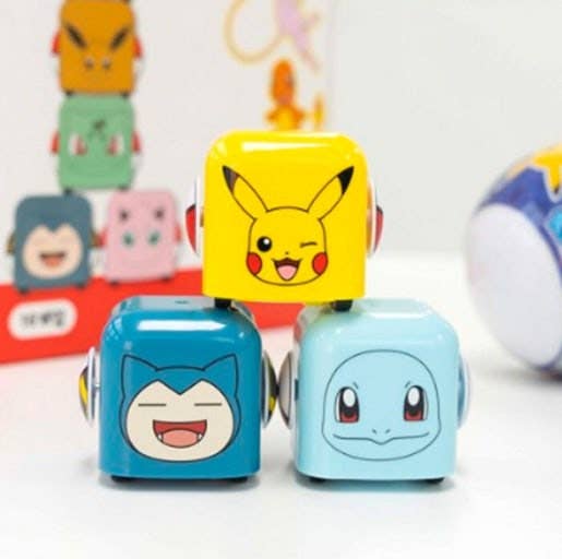 Pokémon Cube Pull-back Car – Random Blind Capsule Toy