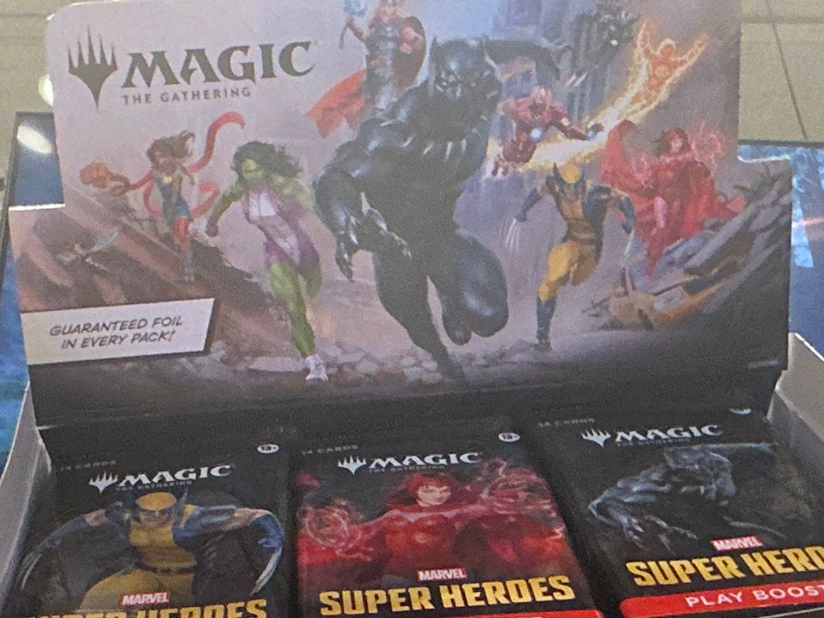 MTG: Universes Beyond- Marvel Super Heroes Play Booster