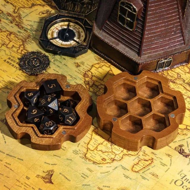 Gearlock Wood Dice Box