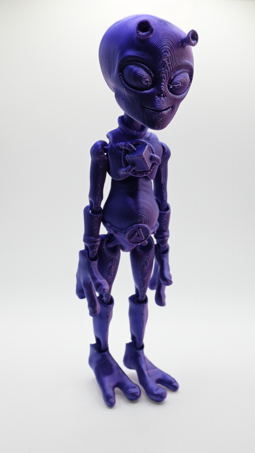 3D Printed Aura Alien